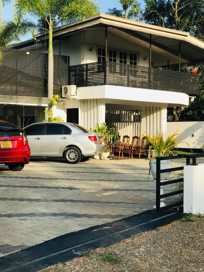 Pinidiya Resort Anuradhapura Exterior foto