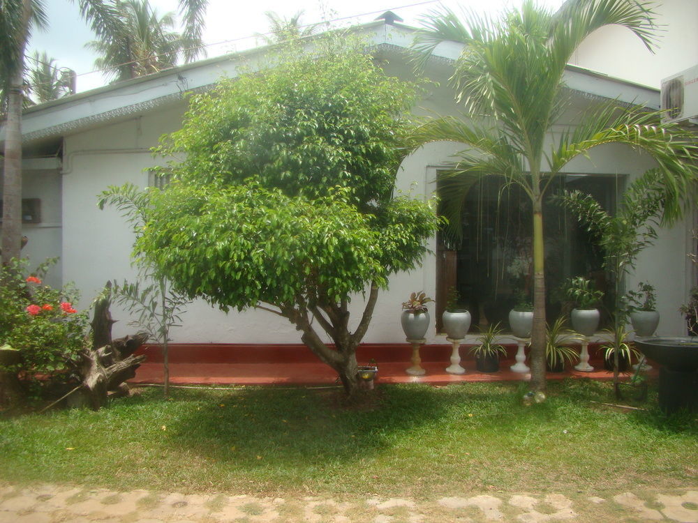 Pinidiya Resort Anuradhapura Exterior foto
